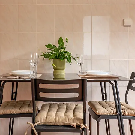 Vista Do Vale, By Op *