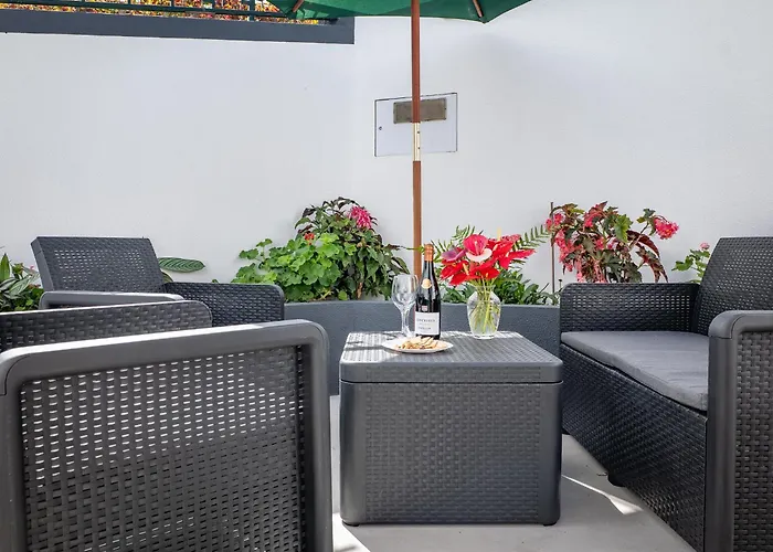 Vista Do Vale, By Op